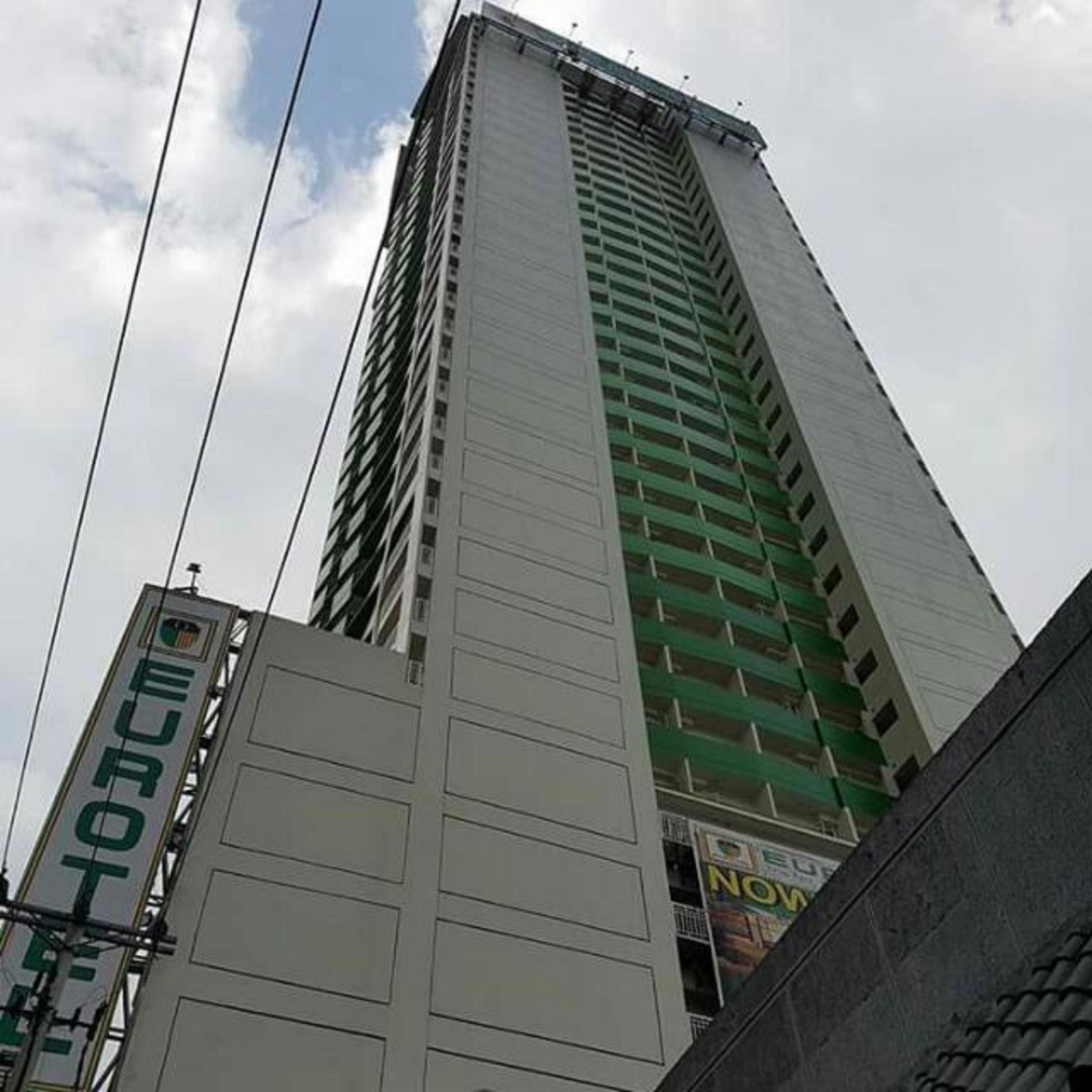 Eurotel Vivaldi Araneta Quezon City Exterior photo